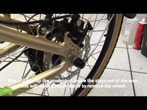 How to remove the back wheel on a Juicy Bike