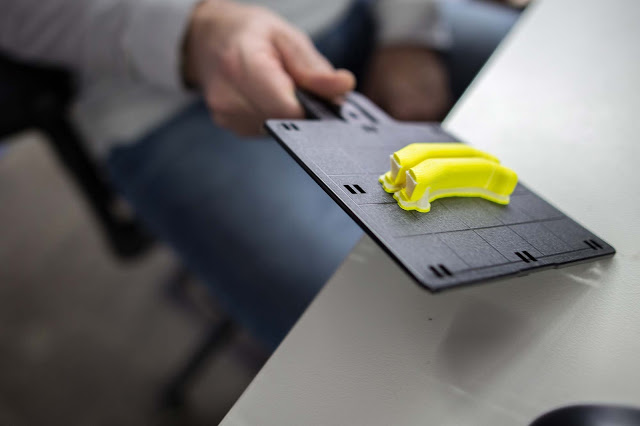 Durch die Produktion im 3D-Drucker können unterschiedliche Formen produziert werden - eckig, rund, lang, kurz.