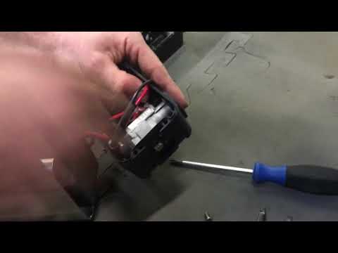 Electric Fat Trike – Battery Lock Replacement