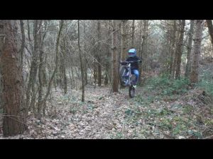 Demonstration of LMX 64 trail riding with no pedalling