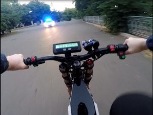 Электровелосипед 4000W. Утренняя прогулка по городу.