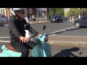 2TWENTY Electric Scooter in Paris 720p