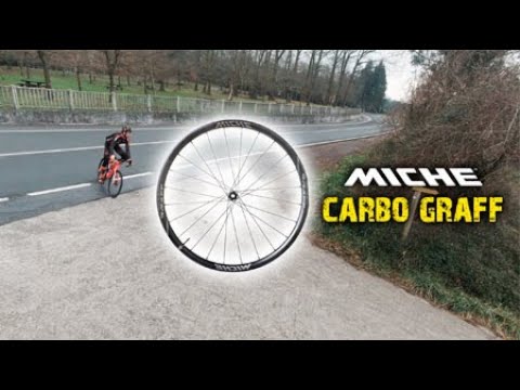Ruedas de Carbono MICHE CARBOGRAFF diseñadas para Gravel con Joseba León