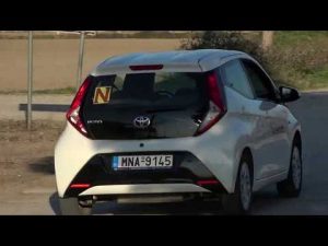 TOYOTA AYGO 2020 passing through fire