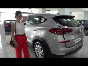 The 2020 HYUNDAI TUCSON 48V Hybrid interior exterior walkaround