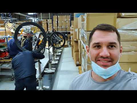FLX Europe – Pete Kicks off Babymaker Assembly