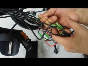 How to disassemble the rear wheel–UK EU (AM001907 )