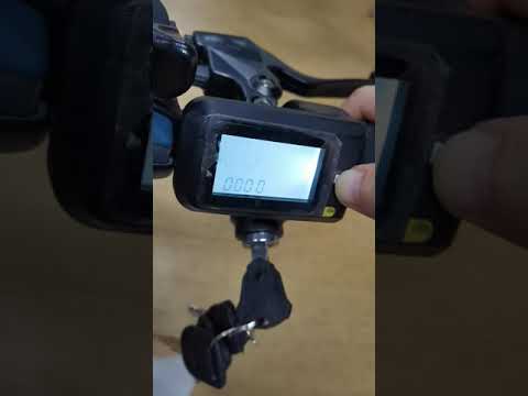 How to change the display from kph to MPH